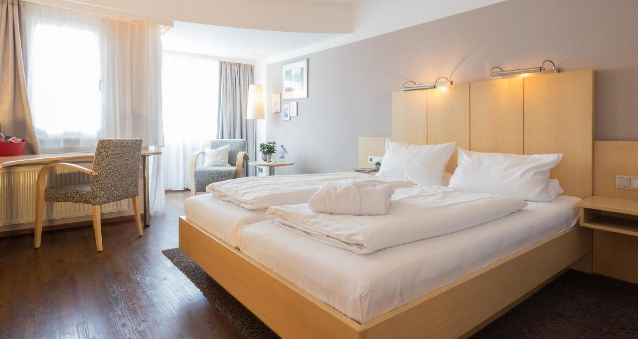 Hotel Traube Am See FDH Екстериор снимка
